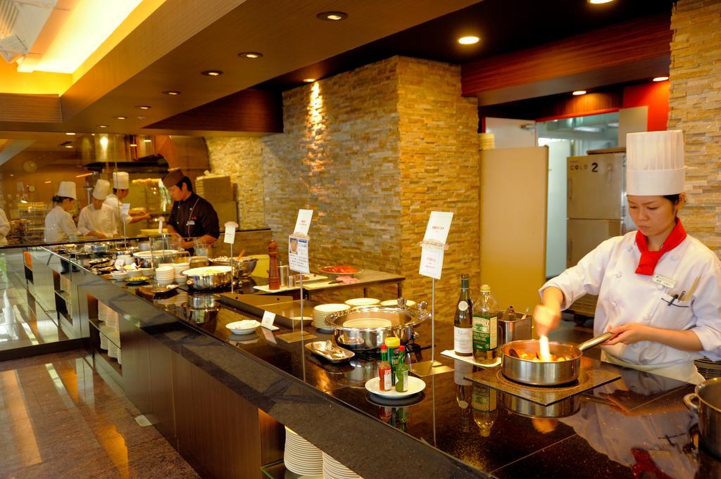 Okinawa Kariyushi Urban Resort Naha Exteriér fotografie