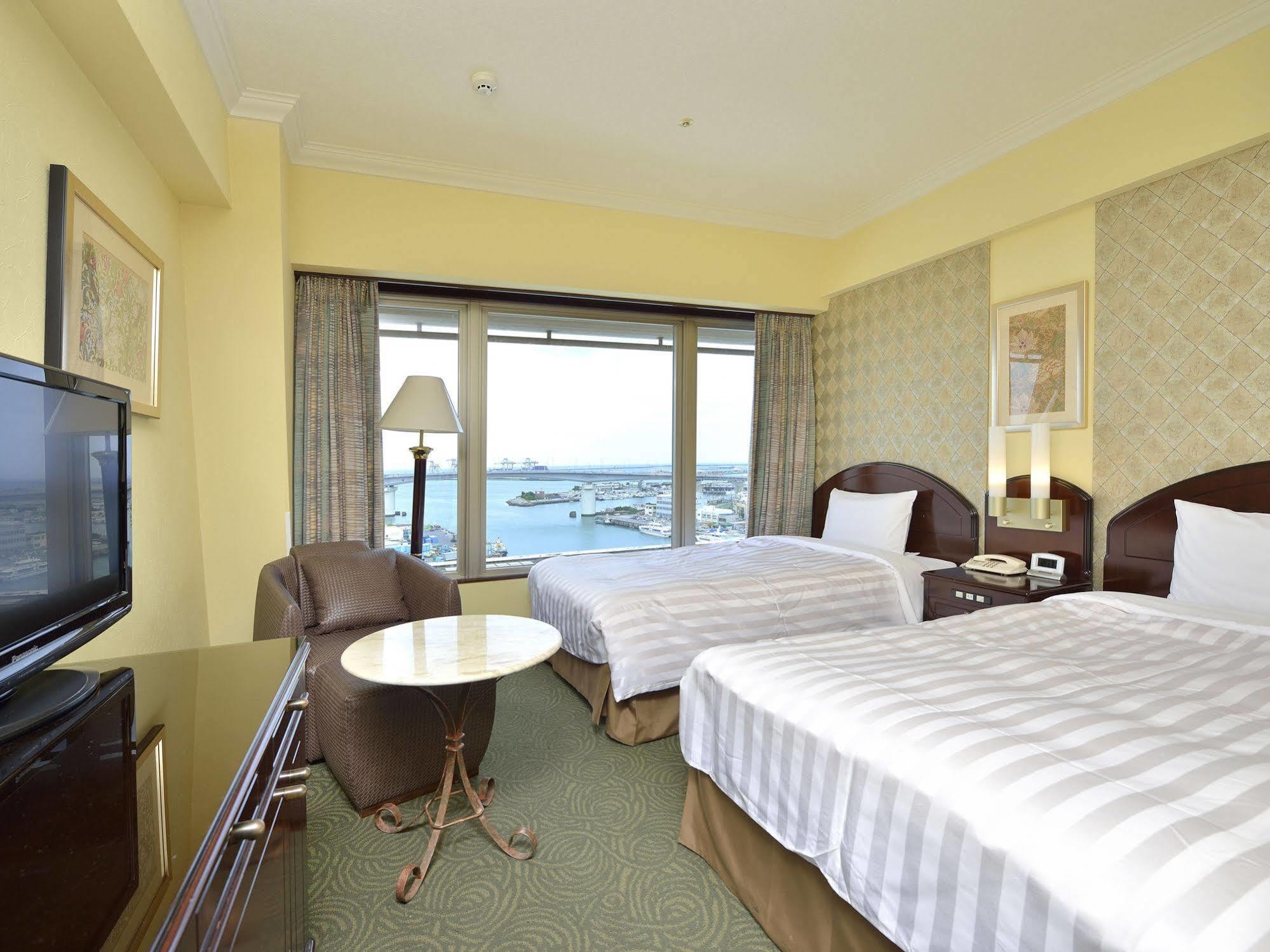 Okinawa Kariyushi Urban Resort Naha Exteriér fotografie