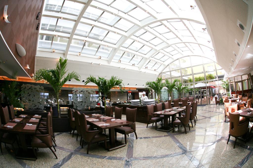 Okinawa Kariyushi Urban Resort Naha Exteriér fotografie